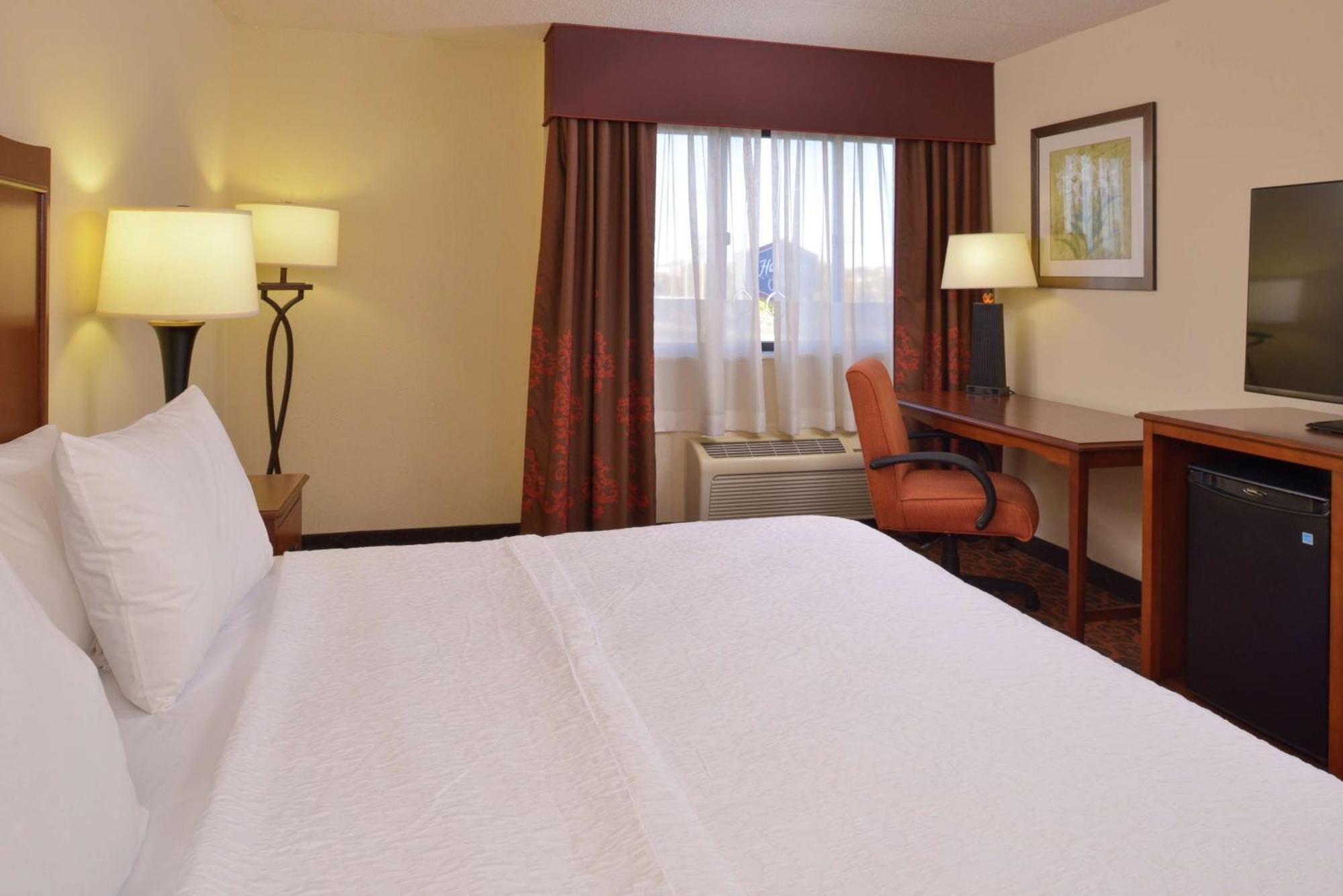 Hampton Hotel 3*