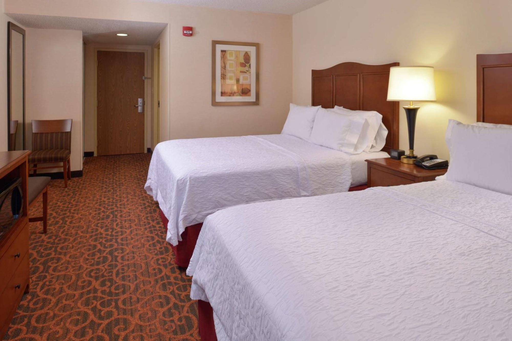 Hampton Hotel 3*